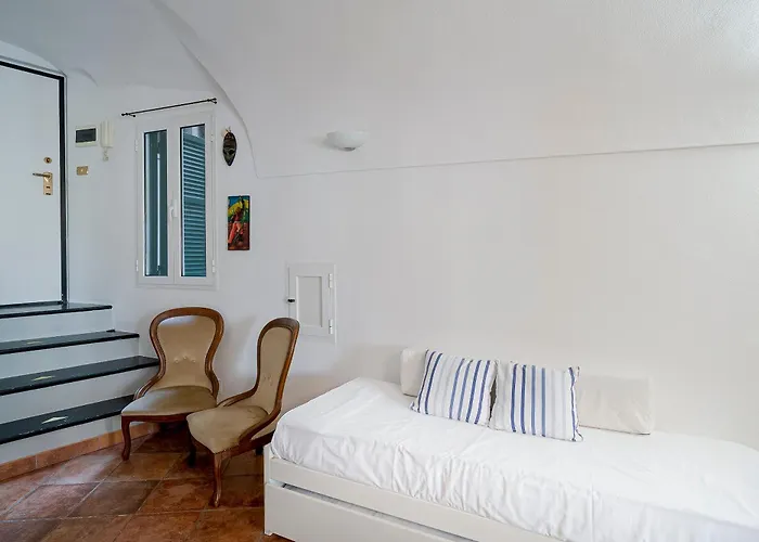 Casa San Siro, De Benedetti